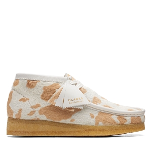  WALLABEE BOOT.<br>Tan Cow Print