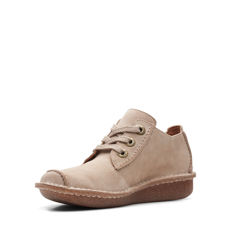 Clarks womens casual  sand2615801_4